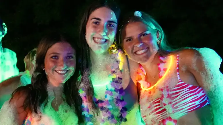 foam bash glow party
